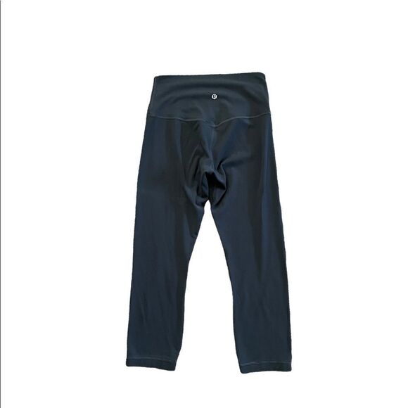 LULULEMON Capri leggings Dark Gray Size 6 - Picture 1 of 5